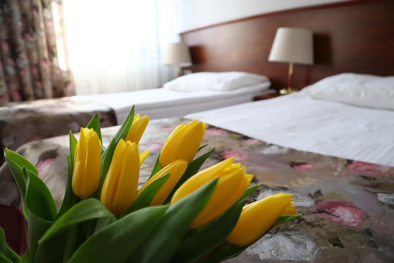 Aparthotel Ekspresja Nakło nad Notecią Extérieur photo